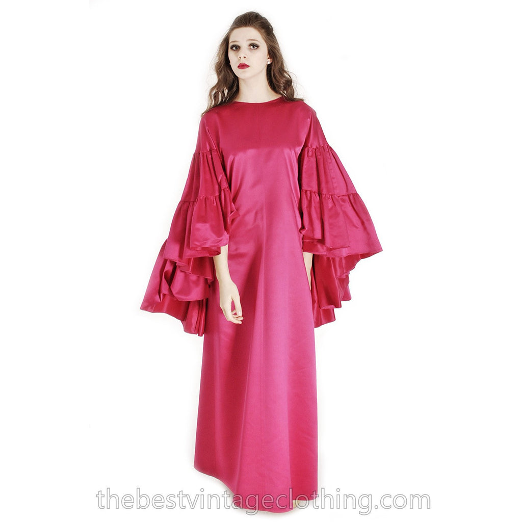 Stunning Vintage Vuokko Finish Designer Oscars Gown Tyrskyranta Fuchsia Pink Silk Creation Cape Sleeves Red Carpet S marimekko The Best Vintage Clothing