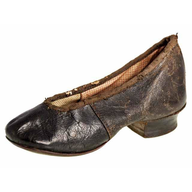 Antique Leather Childrens Slipper Shoe ( single) 1840s Hand Made - The Best Vintage Clothing
 - 1