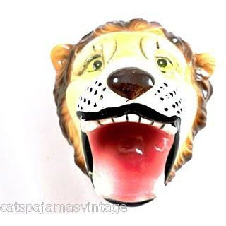 Vintage Circus Lion Wall Hanger Pottery Open Mouth Japan - The Best Vintage Clothing
 - 1