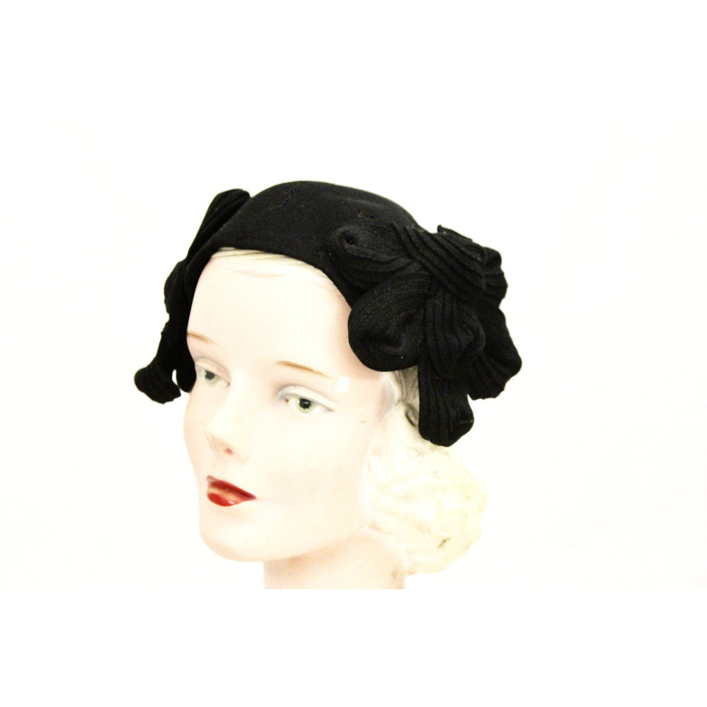 Vintage Womens Black Felt EarMuff Hat 1930s John Wanamaker O/S The Best Vintage Clothing