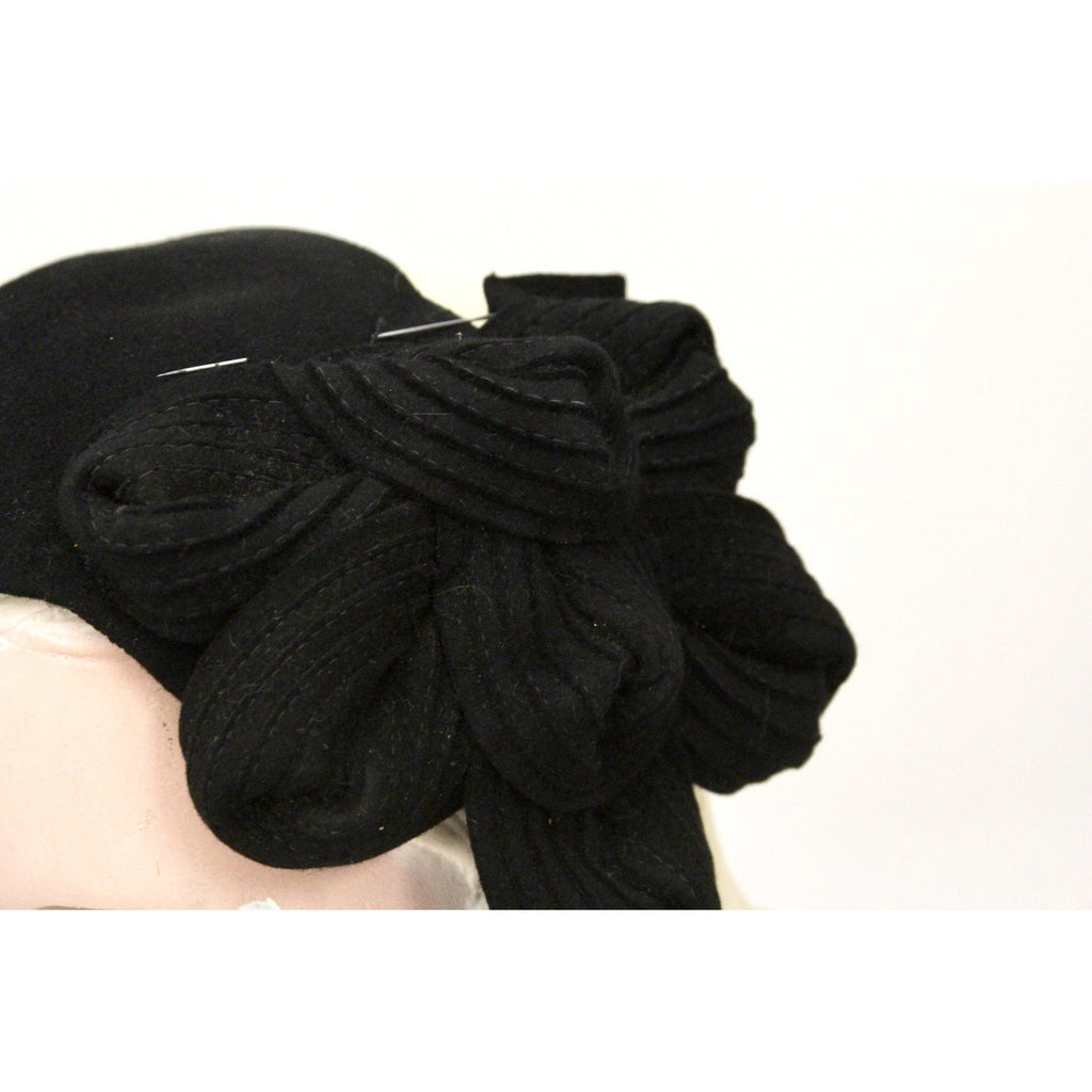 Vintage Womens Black Felt EarMuff Hat 1930s John Wanamaker O/S The Best Vintage Clothing