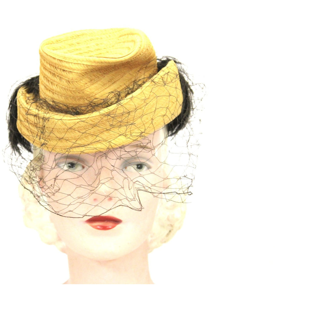 Vintage Suiter Hat Small Natural Straw Fascinator Veiled Hat Brown Feathers 1940s O/S The Best Vintage Clothing