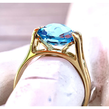 Vintage Womens Ring 14KT Yellow Gold Natural Blue Topaz 5.3 grams Gorg ...