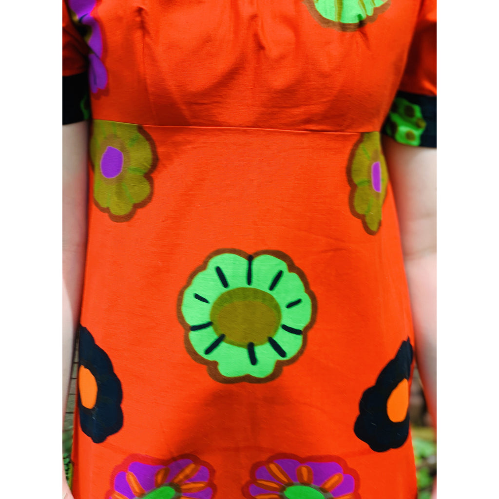 Vintage ”Nekku” by Katsuji Wakisaka Cotton Maxi Dress S Red Print 1970s Babydoll marimekko The Best Vintage Clothing