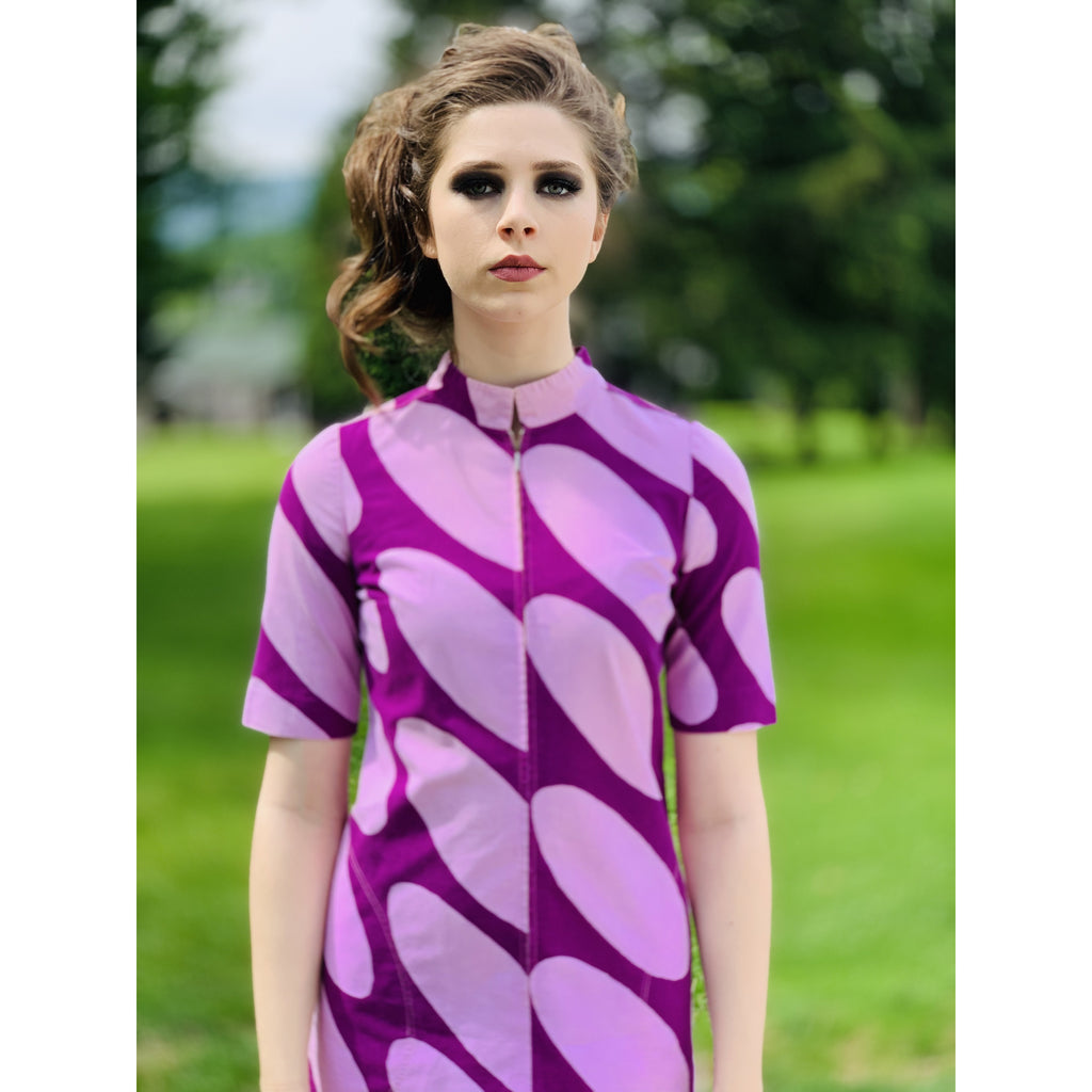 Marimekko ”Linssi” by Kaarina Kellomäki Vintage1966 Mini Dress 34 S Purple Pink Polka Dot marimekko The Best Vintage Clothing