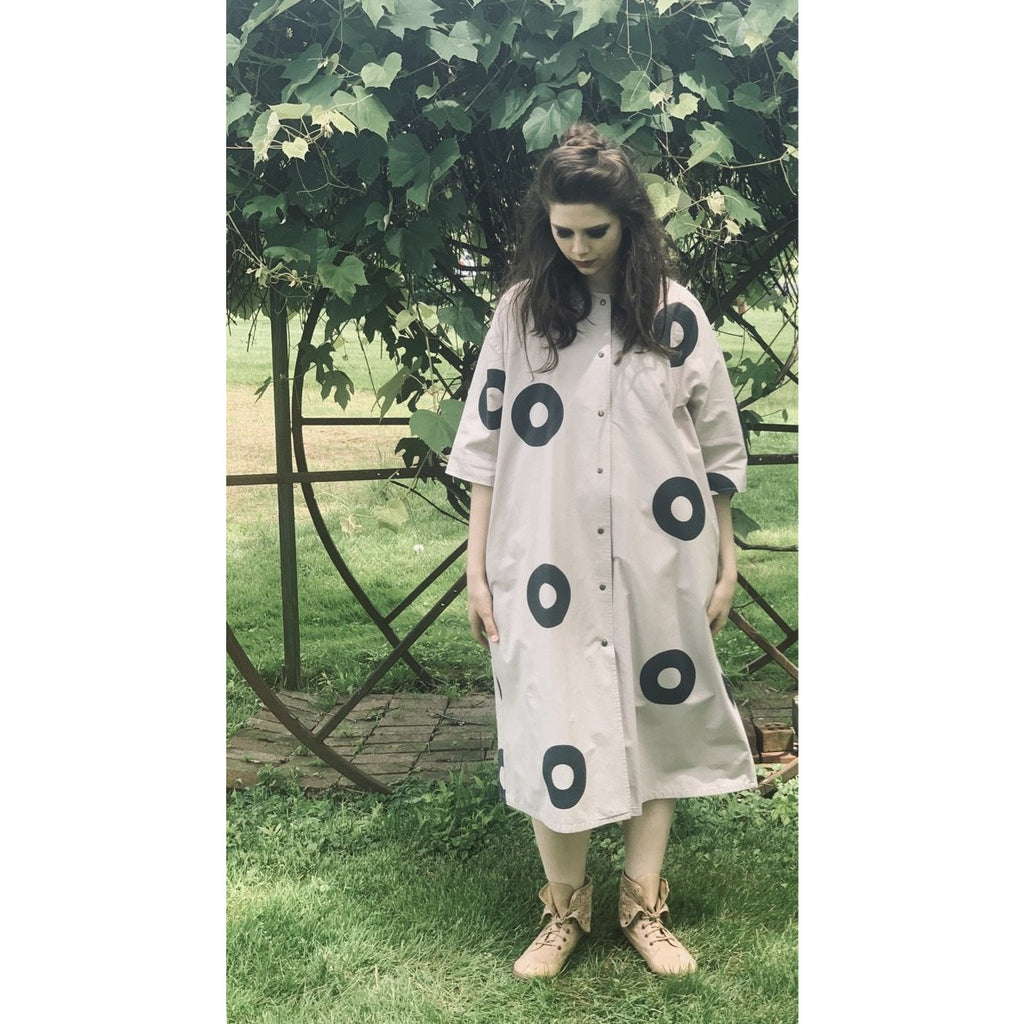 Vintage Mod 1970s Iconic Vuokko Beige / Gray Circles Geometric Print Coat Dress Sz S marimekko The Best Vintage Clothing