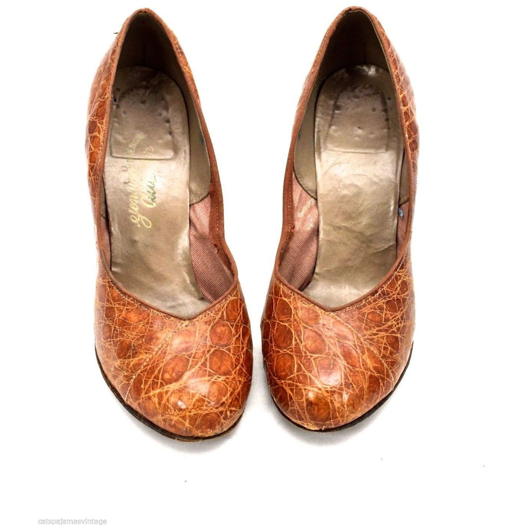 VTG LT Brown Alligator Bump Toe High Heel Pumps Size 4B 1950s Great Shape Shoes The Best Vintage Clothing