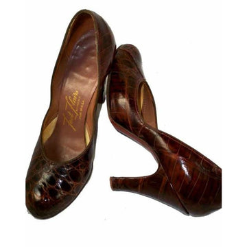 Vintage Genuine Alligator Bump Toe Shoes Pumps High Arch 1940S 6.5 - The Best Vintage Clothing
 - 1